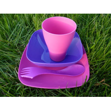 Комплект за пикник в кутия