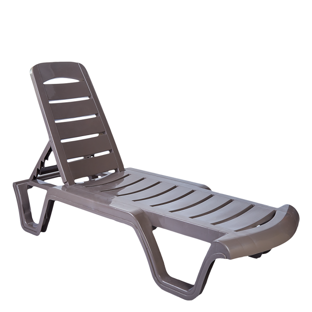 Пластмасов шезлонг Бриз на едро капучино