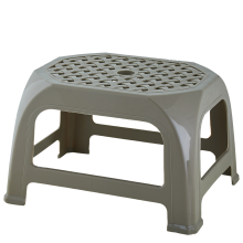 Пластмасова табуретка КРОХА