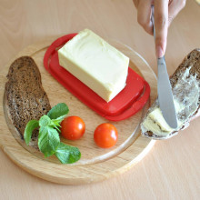 Кутия за масло червена