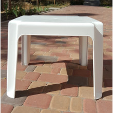 Маса за шезлонг бяла на едро